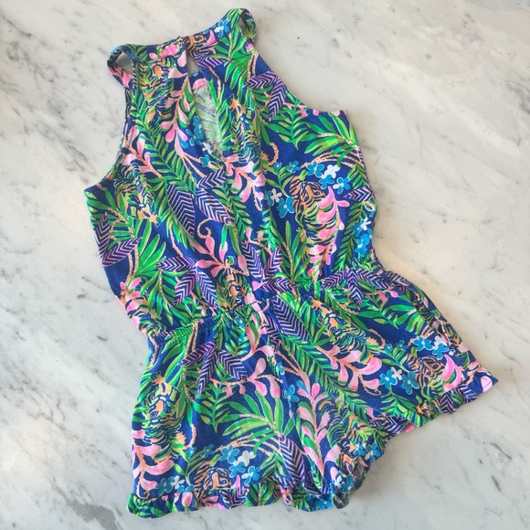 Lilly Pulitzer 5-7 Halter Romper Very Cute Shorts with Ruffles & Pockets - Picture 5 of 5